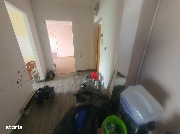 Apartament cu 3 camere în Central