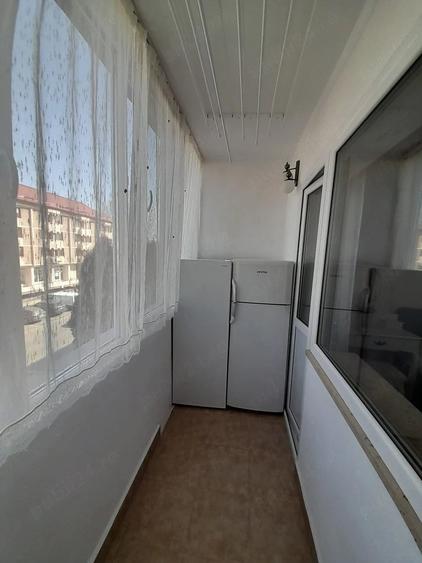 Proprietar vand apartament 4 camere - 2