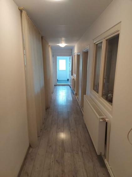 Casă cu 4 camere în Stejaru