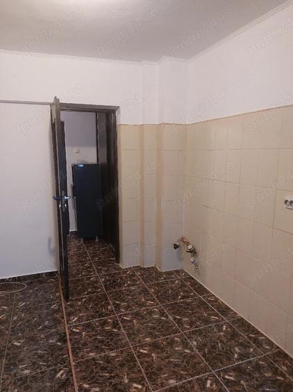 Garsonieră decomandată, mobilată în Central