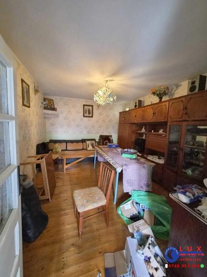 Casă cu 3 camere cu Teren 295 Mp în Babadag
