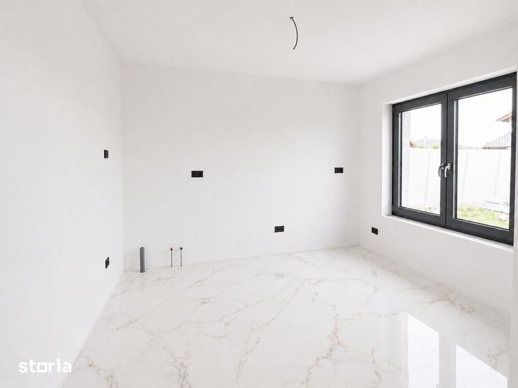 Casă cu 3 camere cu Teren 501 Mp în Sântandrei