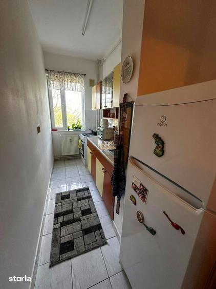 Garsonieră decomandată, mobilată în Gruia
