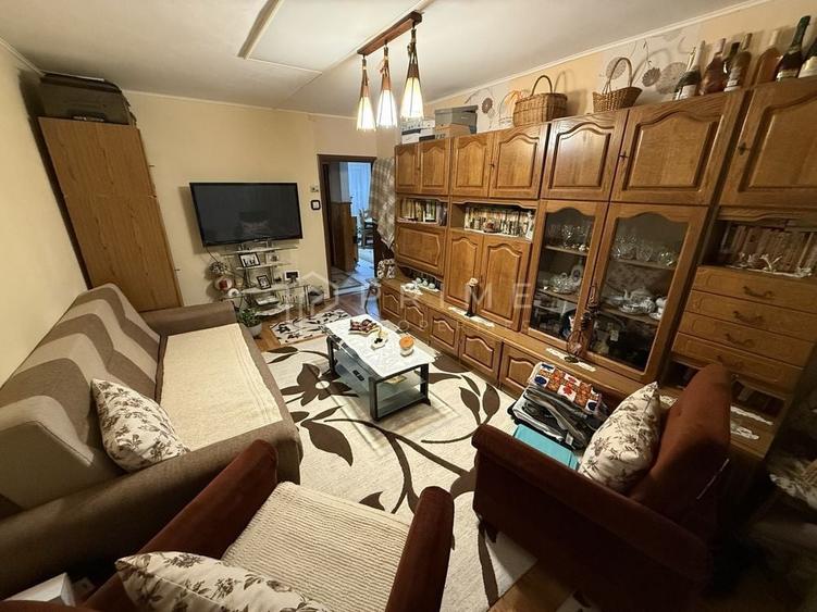 Apartament cu 2 camere decomandat în Tudor
