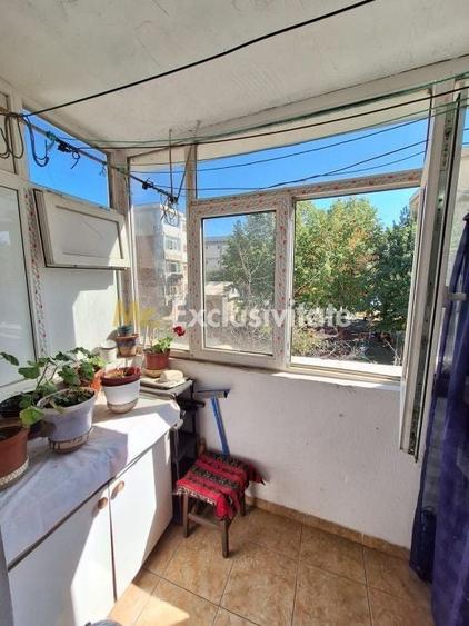 Apartament cu 2 camere decomandat, mobilat în Tudor Vladimirescu