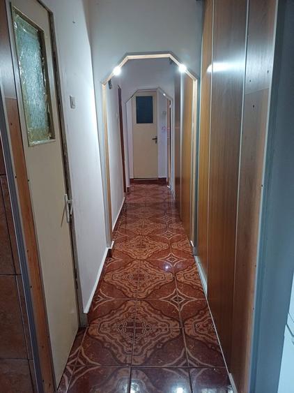 Apartament cu 3 camere decomandat în Ultracentral