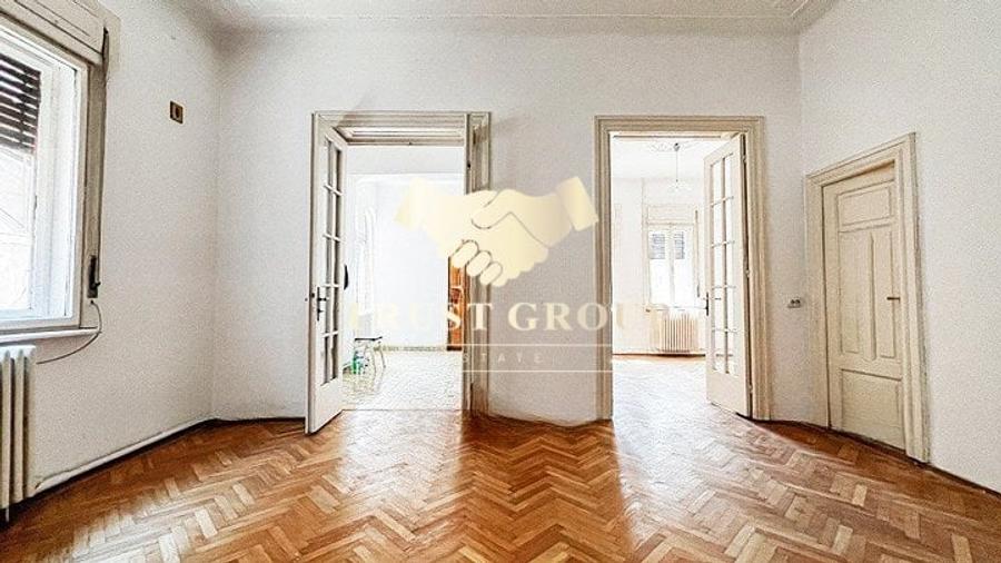 Casă individuală cu 5 camere cu Teren 204 Mp în Dorobanți