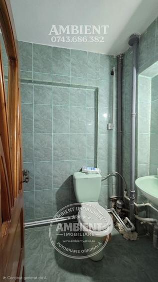 Apartament cu 5 camere decomandat, mobilat în Spital