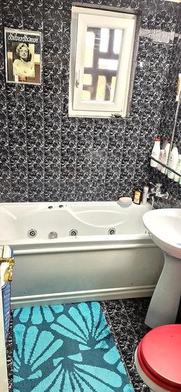 Apartament cu 2 camere semidecomandat în Tipografilor