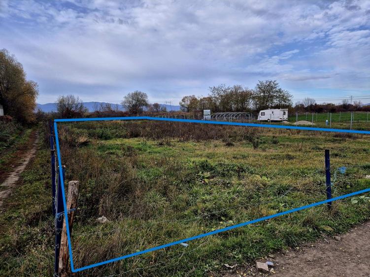 Teren constructie hala/depozit/mica insdustrie/service auto, Halchiu - 1