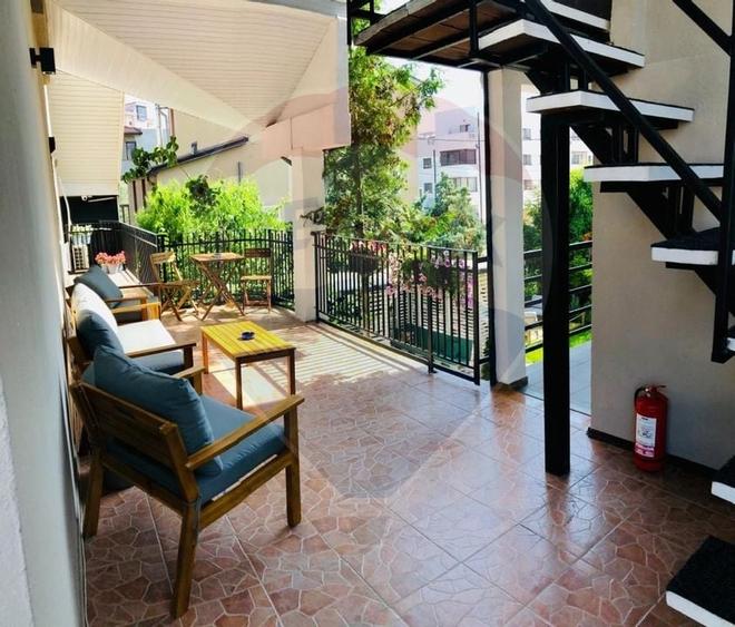 Pensiune de vanzare 20 de camere Mamaia Nord Super Oferta - 4