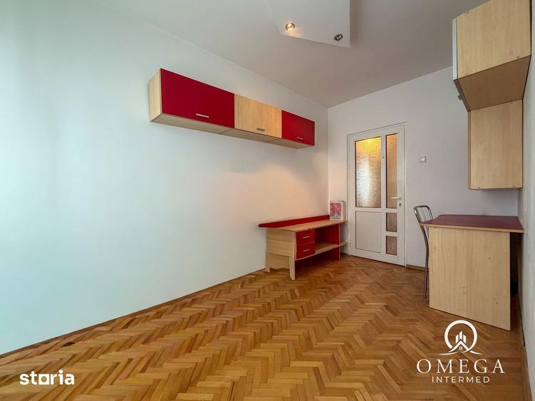 3 camere Podu Ros Etajul 3 - 7