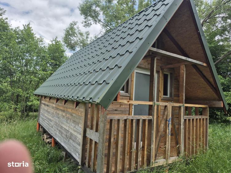 Casa de vacanta in constructie, teren 5600 mp - 12