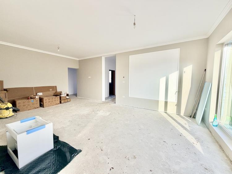 Duplex despartit prin camera tehnica - 81 mp - Mosnita Noua - 8