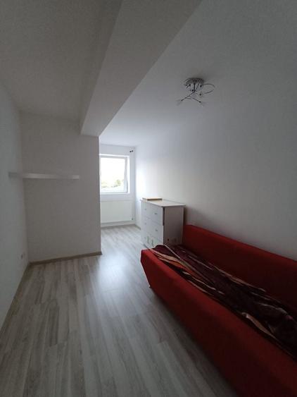 Apartament de vanzare - 5
