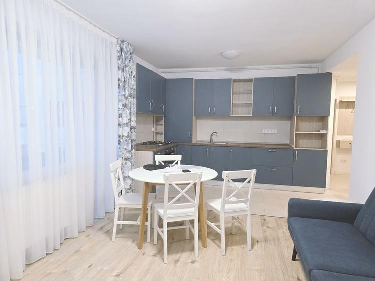 Chirie apartament cu 3 camere in bloc nou cu 2 bai si loc de parcare zona Coresi - 2