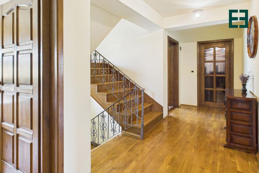 Vilă cu 6 camere - Zona Subcetate - Arad - 14