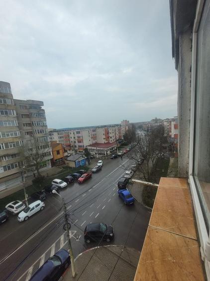 APARTAMENT 3 CAMERE DECOMANDAT NAVODARI ZONA SUD - 9