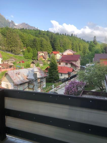 Apartament cu 2 camere de vanzare in Busteni - str. Nestor Ureche - 15