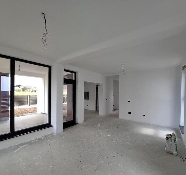 Casa P+1 din caramida, moderna ?i eficienta energetic (2025) - 2