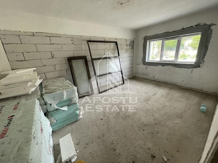 Cladire cu 28 camere, P+1E,  Calea Sagului/CET. - 8