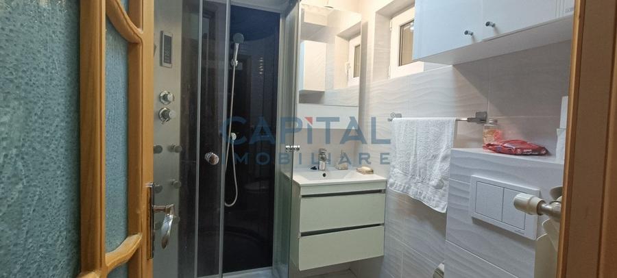 Comision 0% De vanzare apartament ultracentral cu 4 camere decomandate - 13