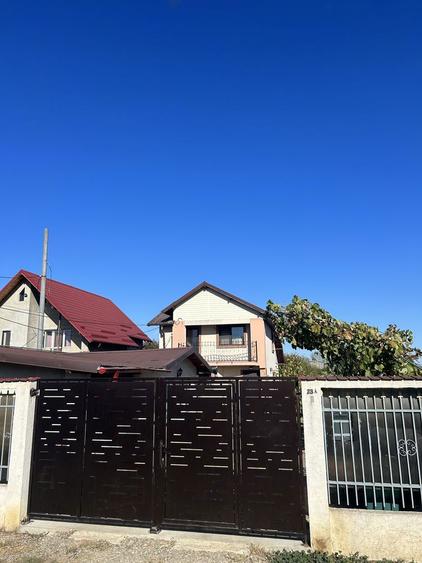 Vand Vila + Teren 1.300 mp in Ploiesti - 2