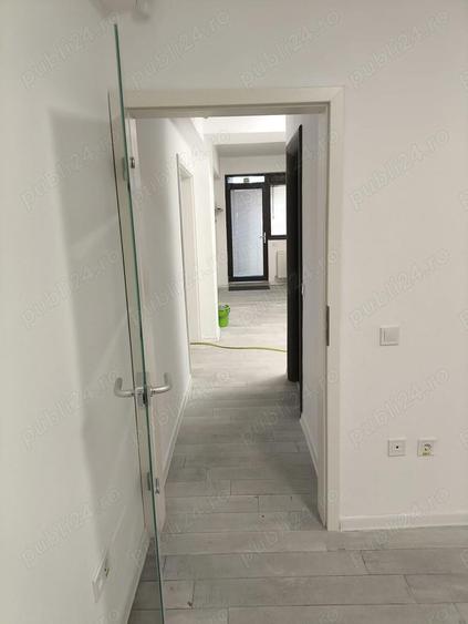 Spa?iu ideal cabinet multi-specialita?i 105 mp + 2 grup sanitar zona 1 Mai Bucure?tii Noi - 14