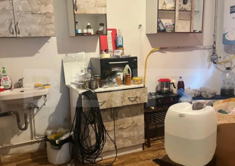 Teren 908 mp cu 2 case, zona Kaufland Sud - 1