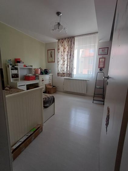Drumul Taberei Raul Doamnei ,centrala proprie, parcare proprie,metrou - 5