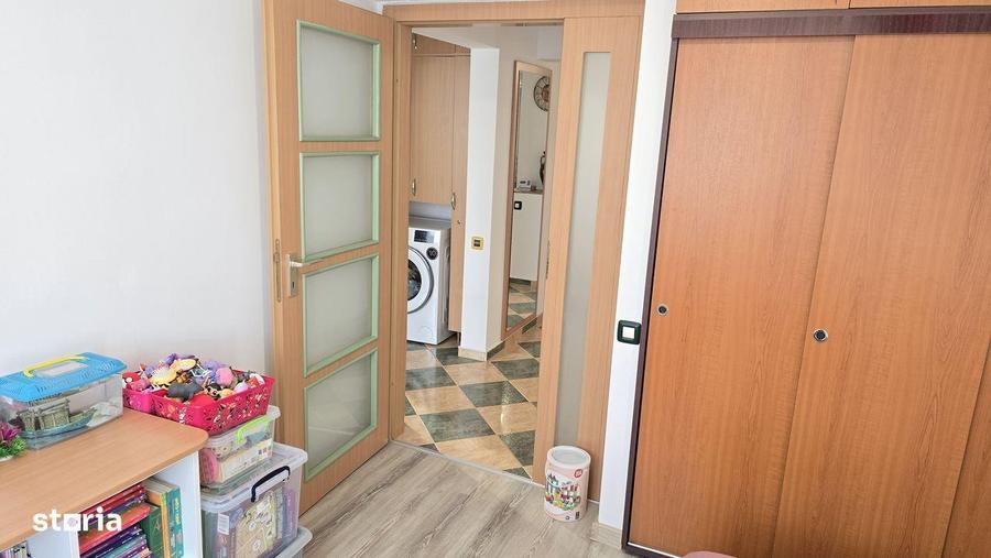 Vand apartament 3 camere decomandat in Deva, Al. Neptun, et 3, mobilat - 14