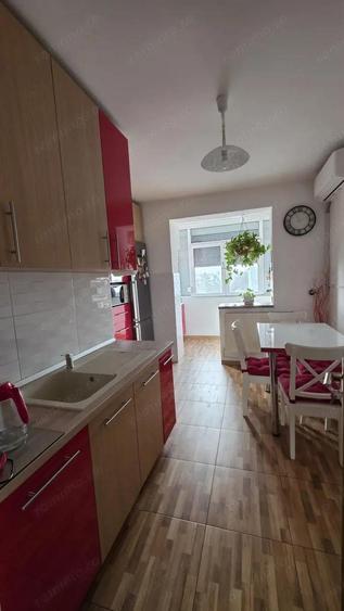 Apartament 3 camere, 76.80 mp, zona Ultracentral - 1