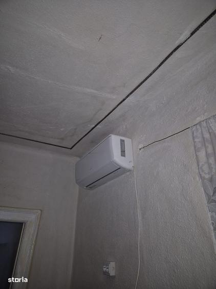 Casa cu 2 camere, Teren 301 mp, acces curte comuna , Pret redus - 2