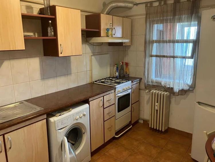 Apartament cu o camera, zona Canta - 4