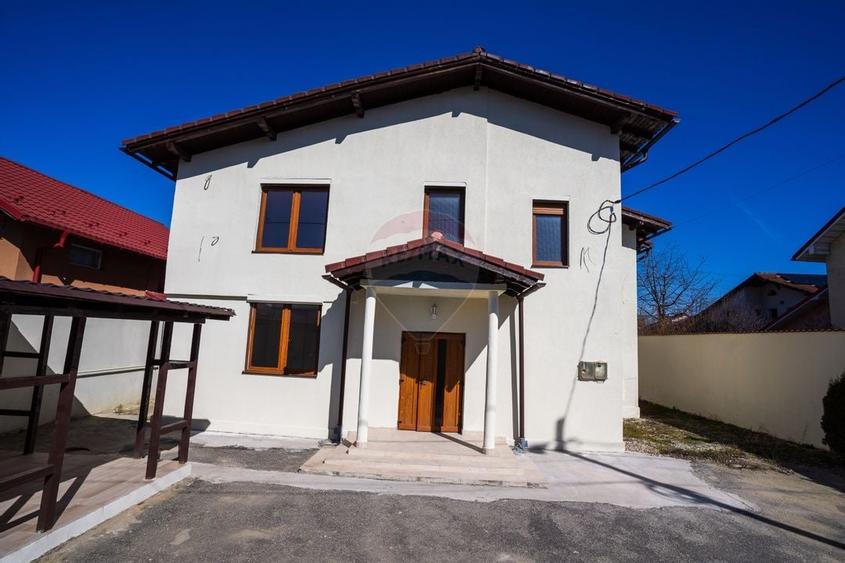 Casă individuală de Vânzare, 242mp utili+ teren de 380mp, în Pitești - 21