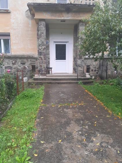 Garsoniera caramida 50 km de oradea - 1