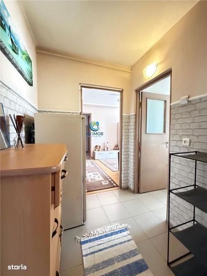 Vanzare apartament 3 camere, Zona Florilor, insorit,mobutilat, - 9