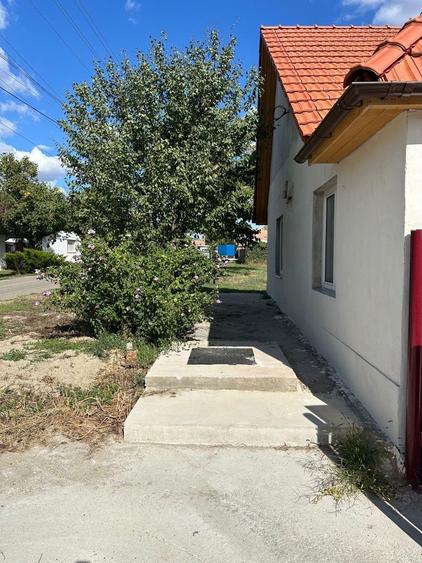 Vand casa locuibila moderna 3 dormitoare living baie camara bucatarie - 2