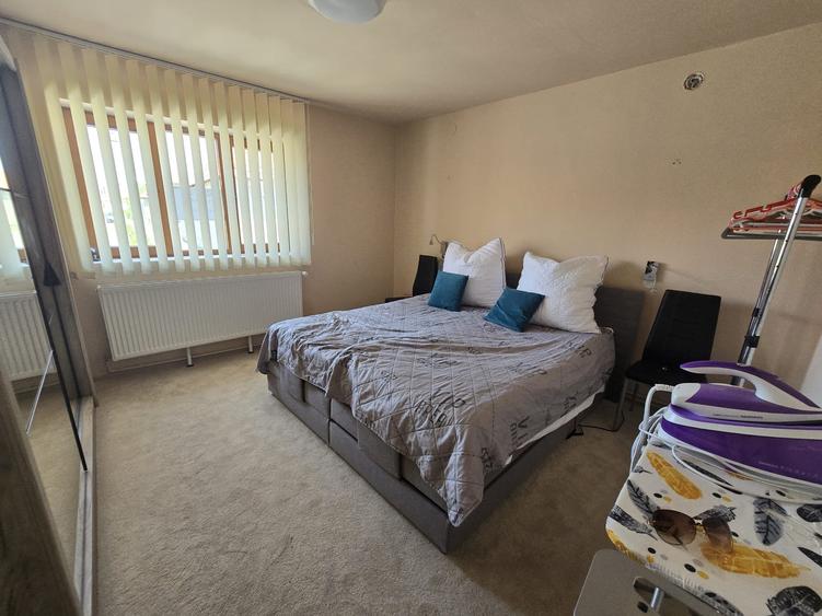 Casă în Birda cu 3 camere + living, 1.439 mp teren - 4