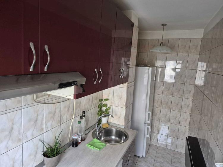 Particular inchiriez Garsoniera Rahova - Sebastian - Nasaud - 290 euro - 6