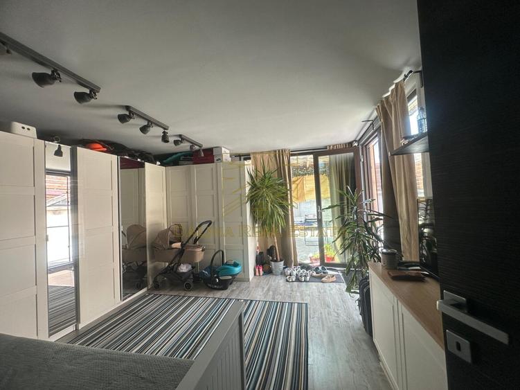 Vanzare - Proprietate cu Potential-Locuinta si Business - 7