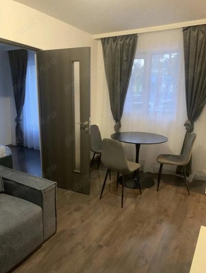 Apartament cu 2 camere semidecomandat în Dâmbu Pietros