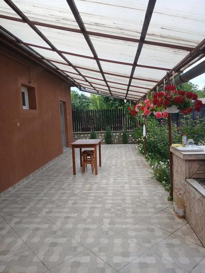 Vand, schimb casa in Ineu, jude?ul Arad - 3