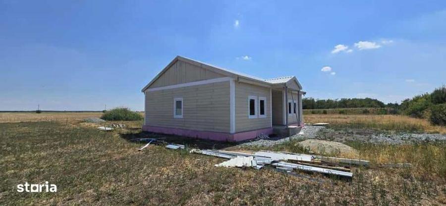 Casa noua P+M, 4 camere Lehliu-Gara, la doar 5 minute de A2 - 4