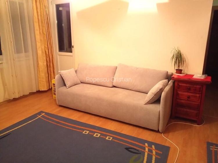 Obor, Colentina, Teiul D-nei, Sectia 7 de Politie 8 min metrou, semistradal