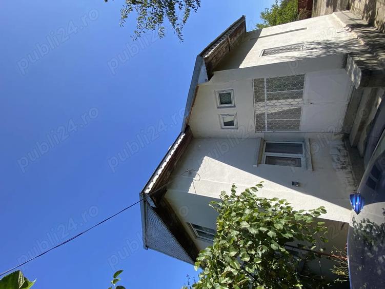 Casa de vanzare in comuna Teslui - 4