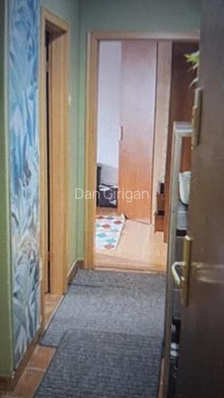 Vand apartament 2 camere zona Noua