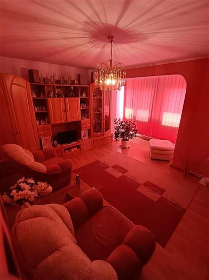 VEZI VIDEO! 3 camere, etaj 2, Decmandat, cu imbunatatiri, Calarasi IV - 7