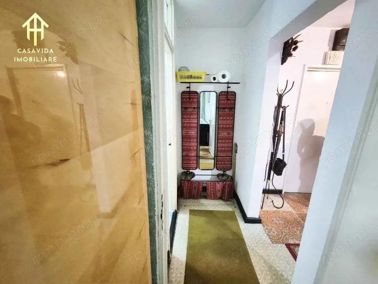 Apartament de vanzare 2 camere, etaj 2,Spl. Tinere?ii - 6