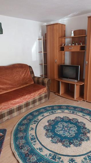 Inchiriez casa in centrul Beiusului - 5